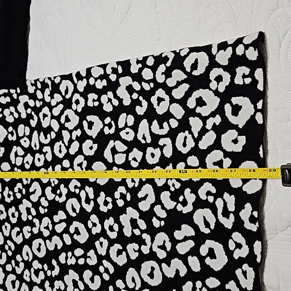 NWT Ninety Clothing Co. animal print sweater - Picture 4 of 7